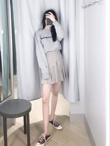 冠軍衛衣遇上H&M 一周穿搭不重樣，美成街上的風景線